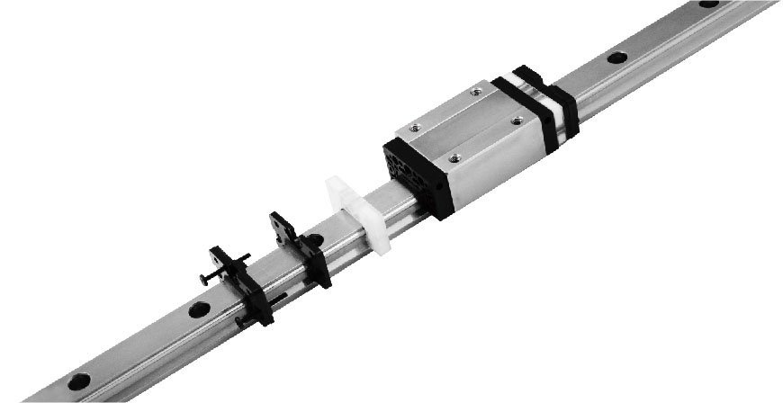 自潤式線性滑軌（Self-Lubricating Linear Guide）